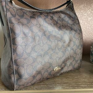 Signature Coach bag leather with straps